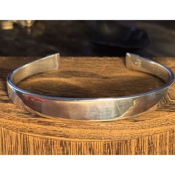 Retired James Avery Sterling Silver Greek Scroll Cuff Bangle Bracelet - Picture 4 of 12